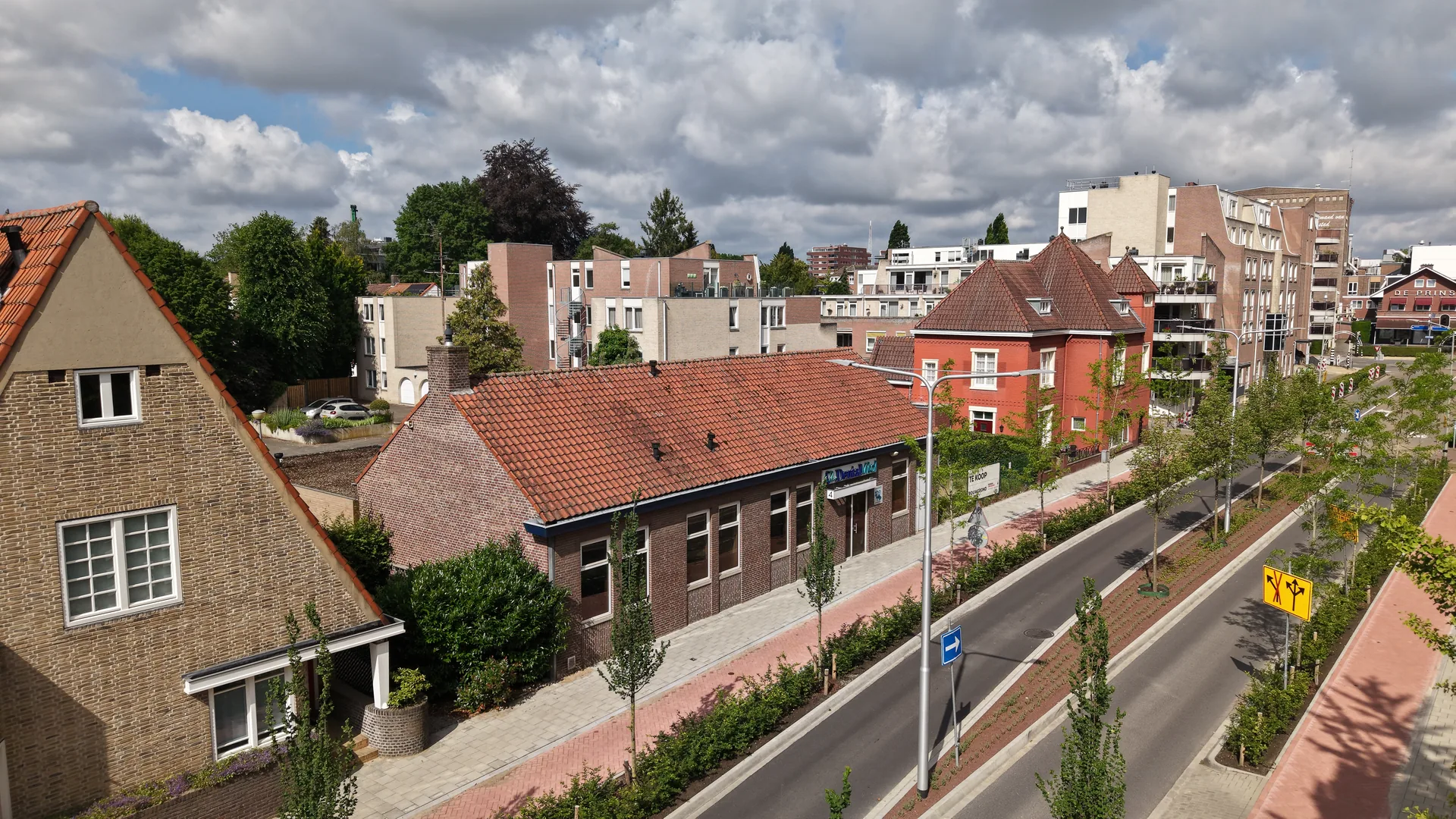 De omgeving rond het pand